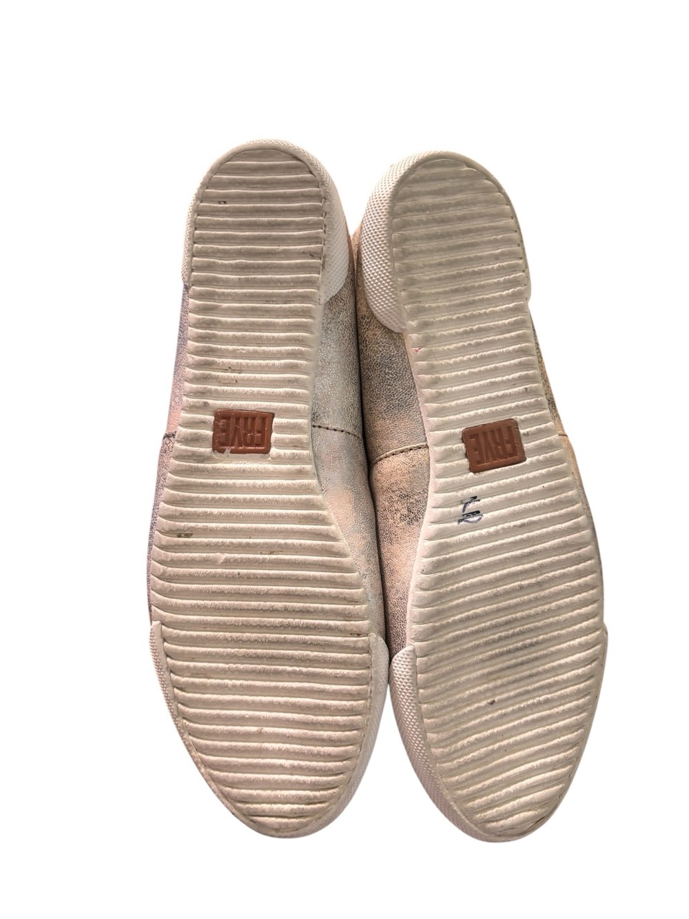 Frye Melanie Slip-On Flats – Sz 7M
in Champagne Gold - Picture 9 of 11